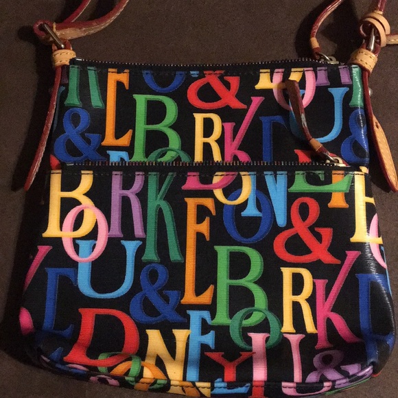 Dooney & Bourke Handbags - Dooney&Bourke Crossbody Bag